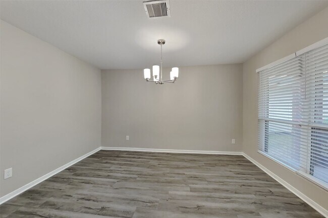 Photo - 5047 Lamppost Hill Ct