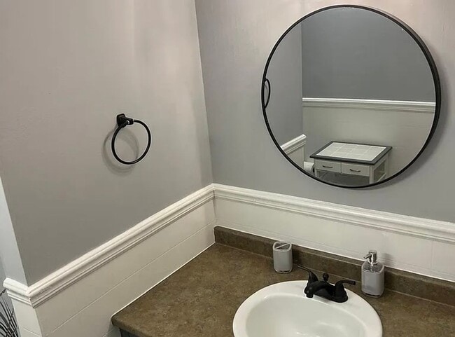 Photo - Beautiful 3 Bedroom House