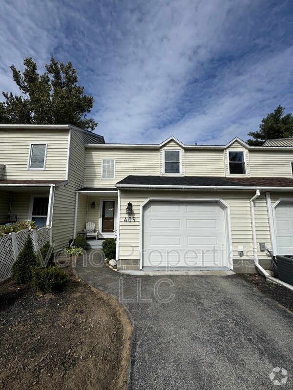 Building Photo - 409 Antler Ct Rental