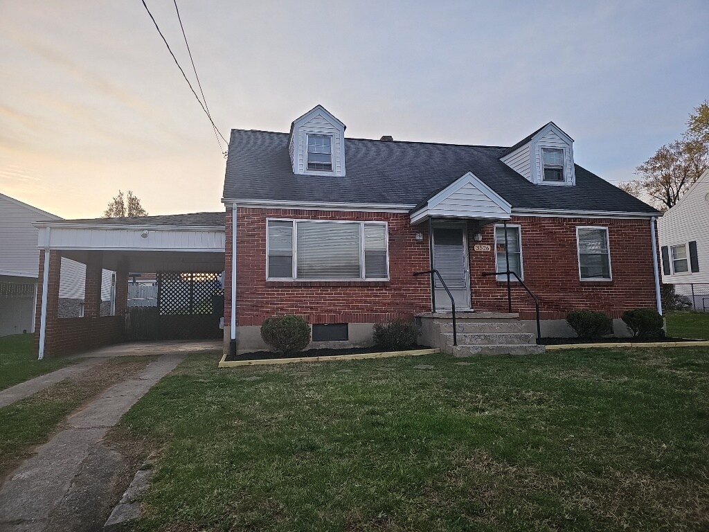 Photo - 3526 Melcher St SE