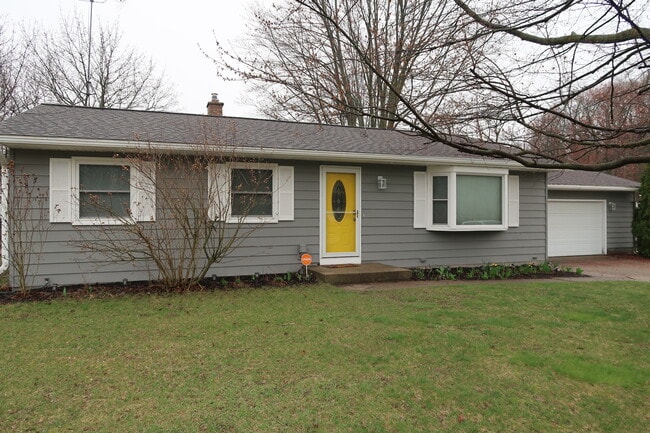 Building Photo - 1264 Brookridge SE