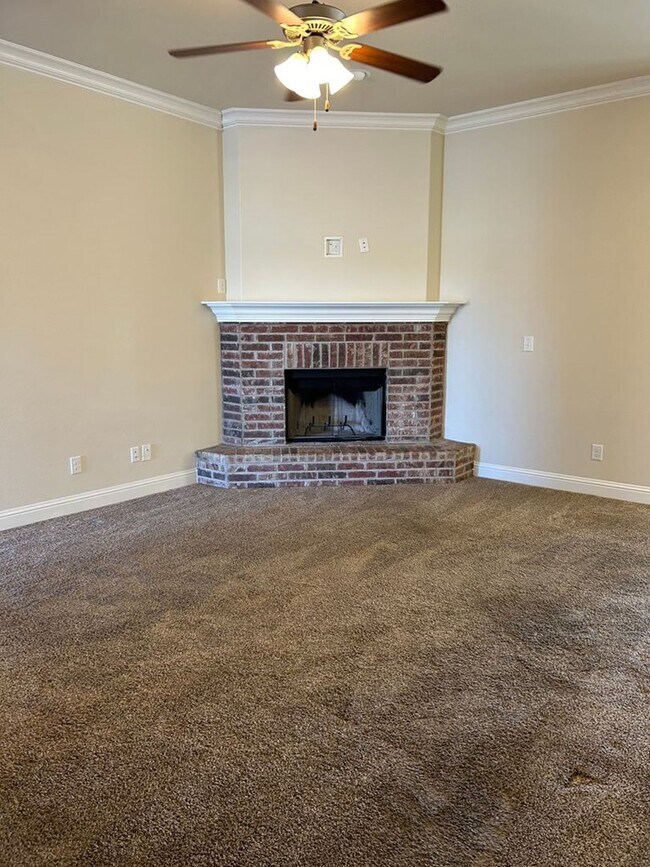 Photo - 9312 Sagebrush Ave