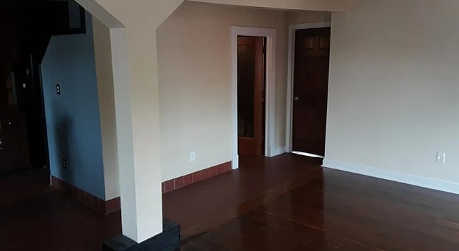 Photo - 825 Allen Ave Unit 3