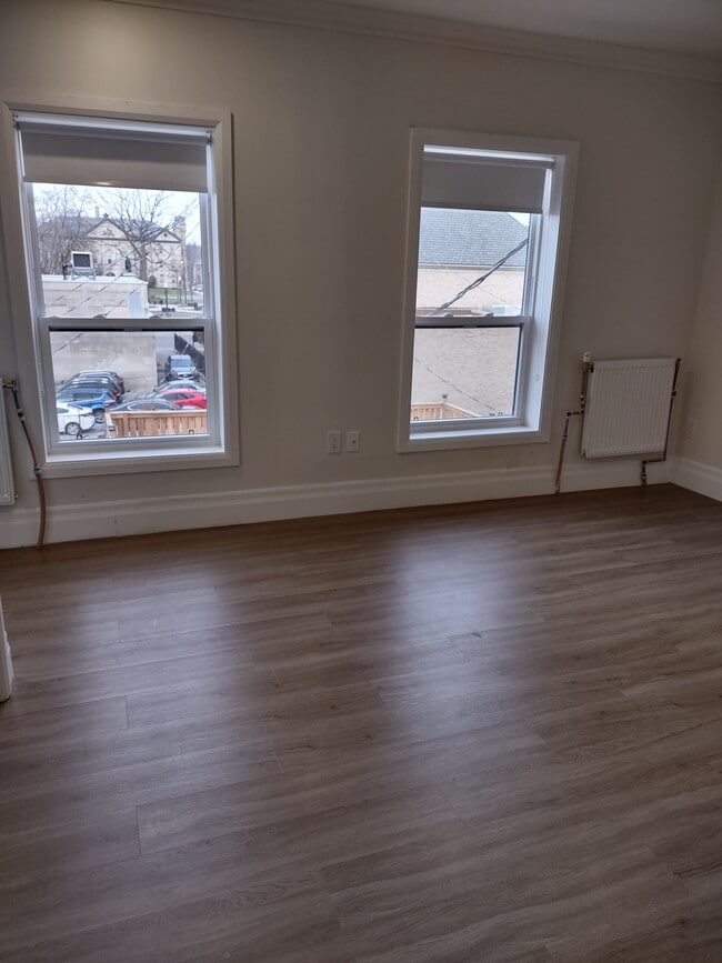 Photo - 130-134 Dalhousie St