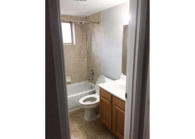 Photo - 563 Lowell Ave Unit 563-03