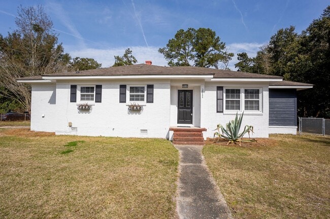 Photo - Mossy Oaks Renovated Home