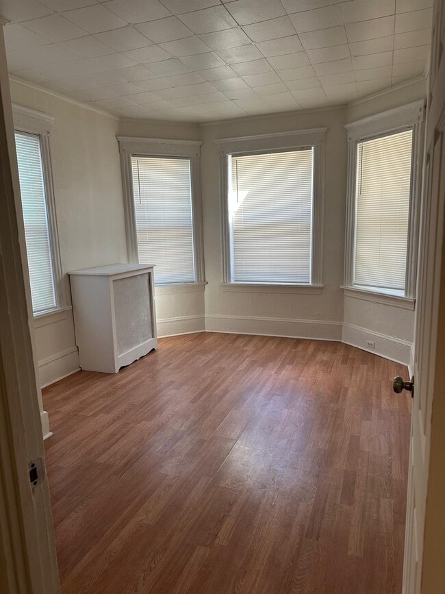 Photo - 89 Downs St Unit 2