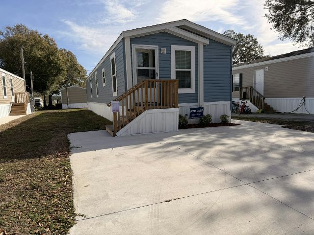 Building Photo - 7251 Greenbrier Village Rd