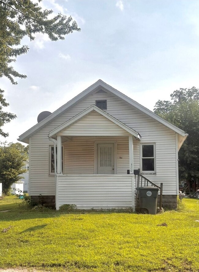 Building Photo - 320 Blowers Ave