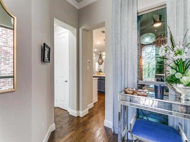 Photo - 4864 Isleworth Dr