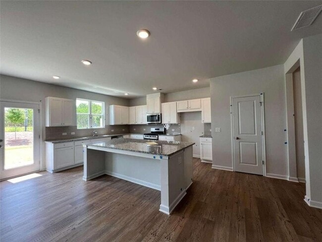 Photo - 420 Pt Pl Dr