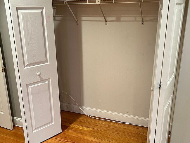 Photo - 95 Gainsborough St