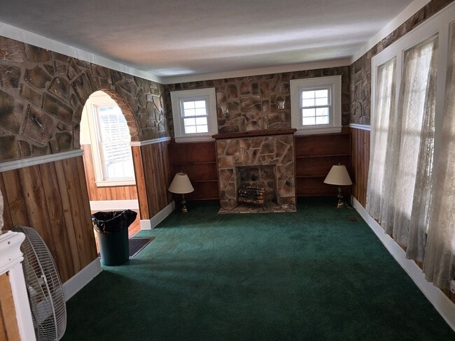 Photo - Close To City Park