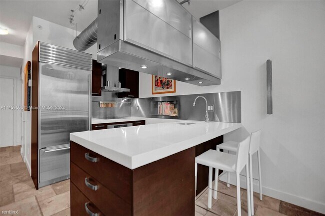 Photo - 1 br, 1.5 bath Condo - 690 SW 1st Ct Apt 2707 Unit Apt 2707