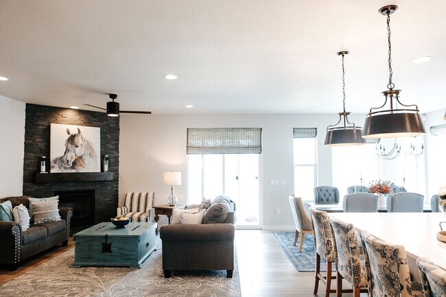 Photo - 9757 Bison Vly Trl