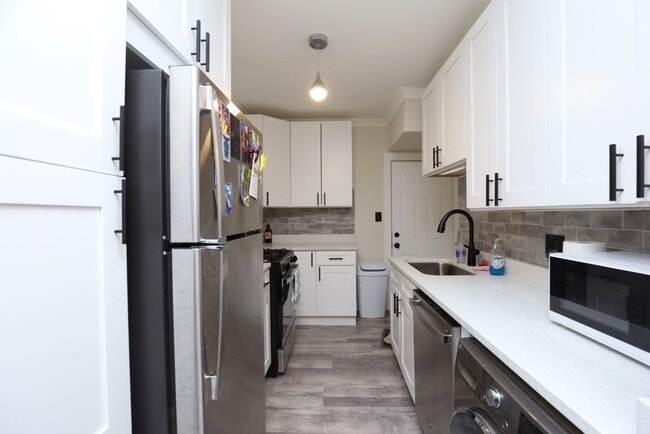 Photo - 3839 N Greenview Ave Unit 6H