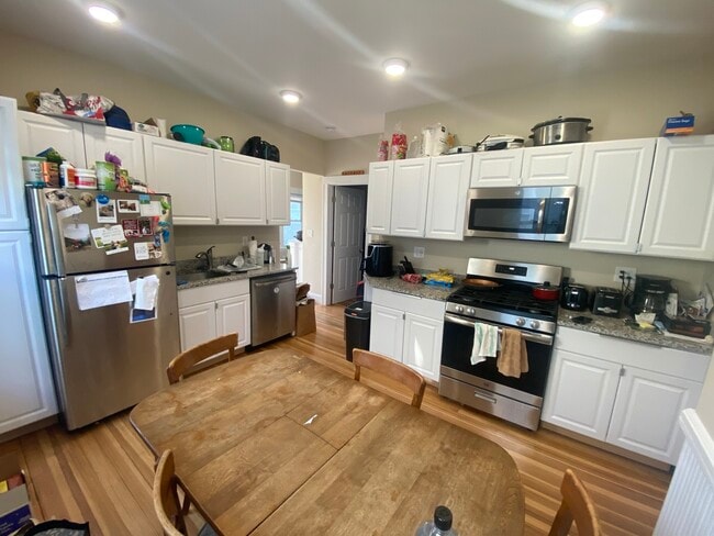 Photo - 346 Summer St Unit 1