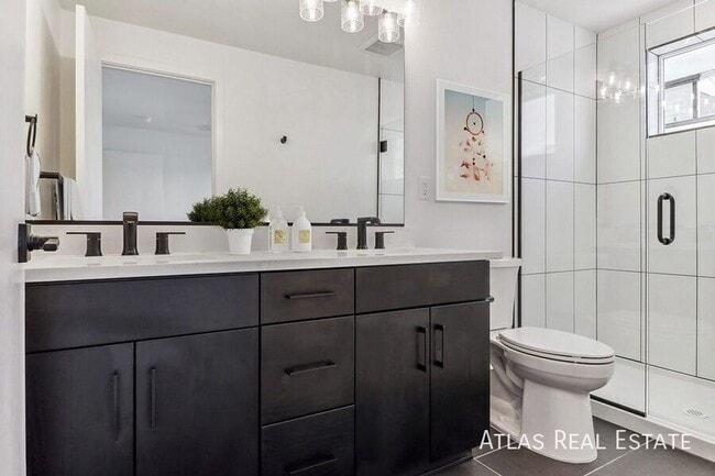 Photo - 240 Osiander St Unit A-102