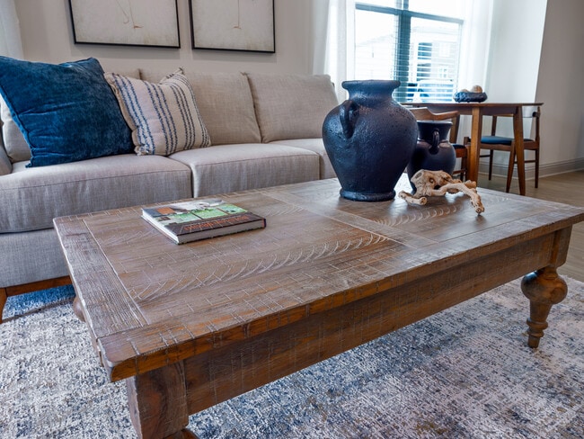 The Cabernet: 1BR, 1BA- Living Room