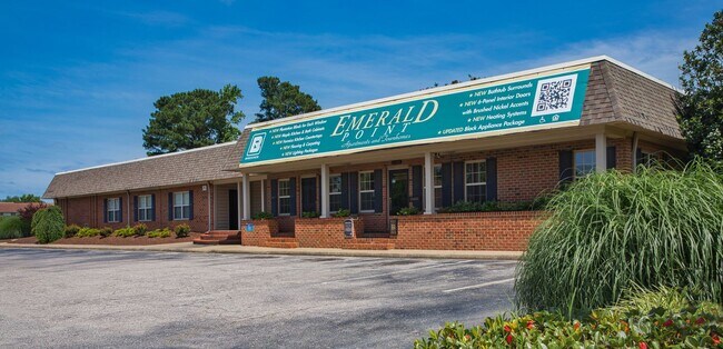 Photo - Emerald Point Apartments & Townhomes