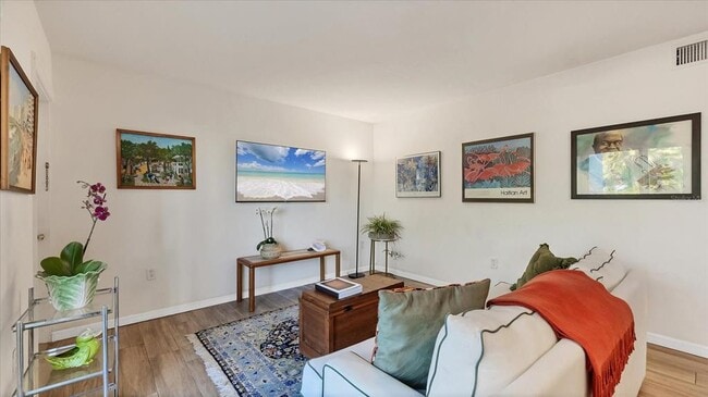 Photo - 2304 Ringling Blvd Unit 113