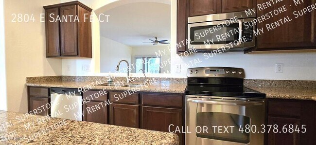 Photo - 2804 E Santa Fe Ct