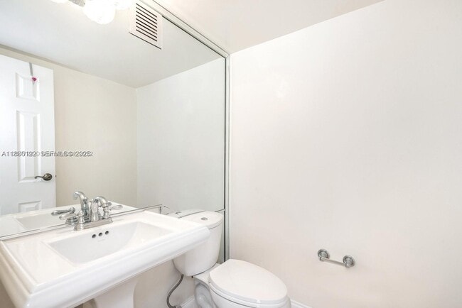 Photo - 801 Three Islands Boulevard Unit 211