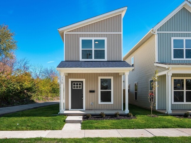 Photo - 170 Wisconsin Ave