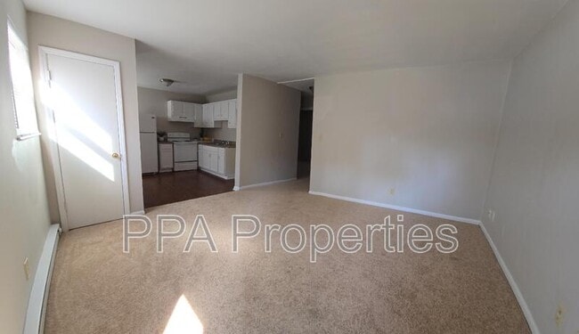 Photo - 2231 Summit St Unit Apt B