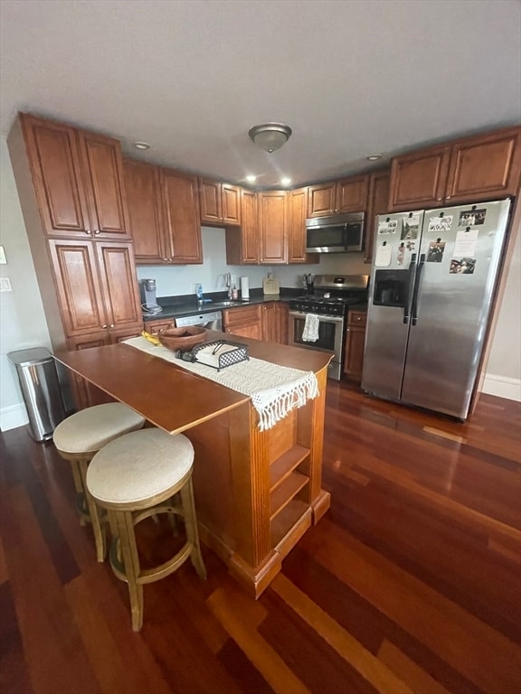 Photo - 719 E 4th St Apartment Unit 3