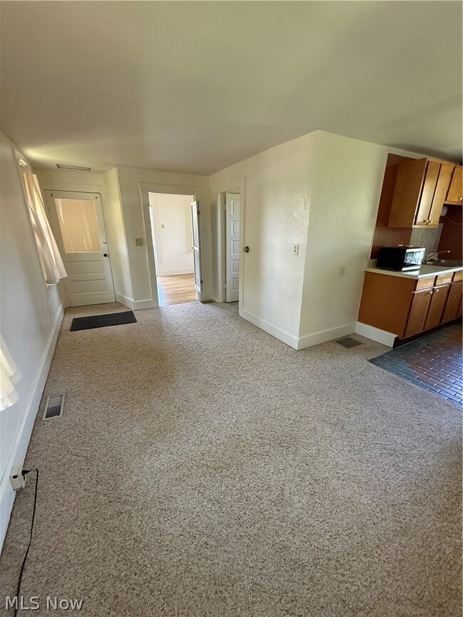 Photo - 809 Shinnick St