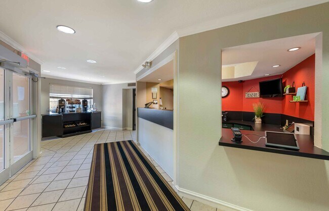 Photo - Furnished Studio-Minneapolis - Airport - E...
