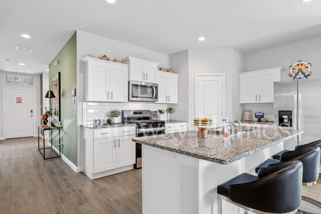 Photo - 4300 Cario Ln