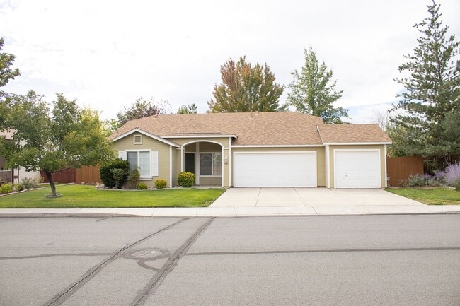 Building Photo - 3 bed 2 bath in Cimarron Wingfield Springs