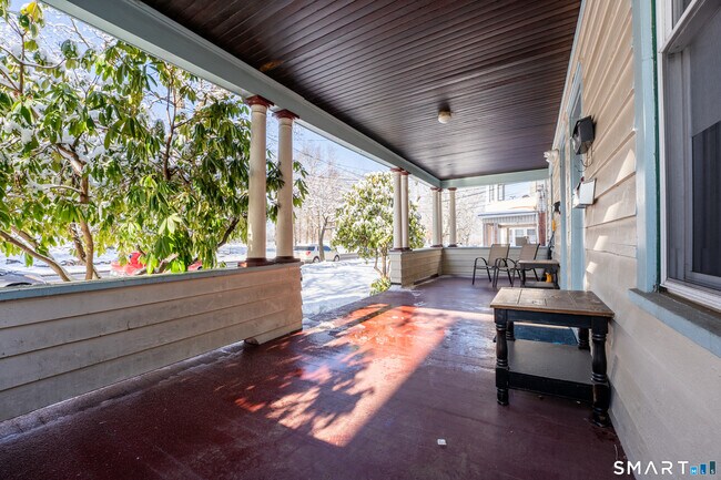 Photo - 94 Fairfield Ave Unit 2nd Floor