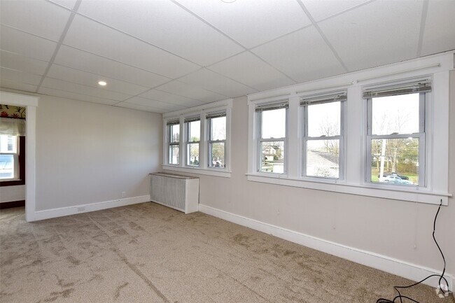 Building Photo - 201 S Page Ave Rental