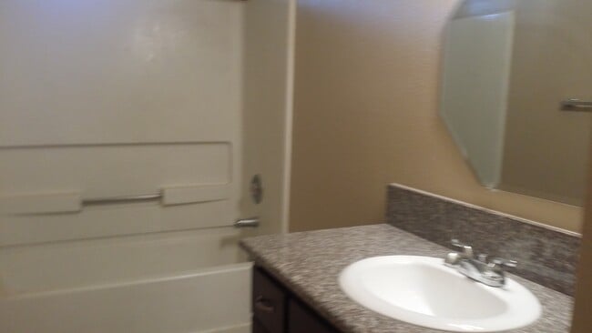 275 W Beechwood Ave