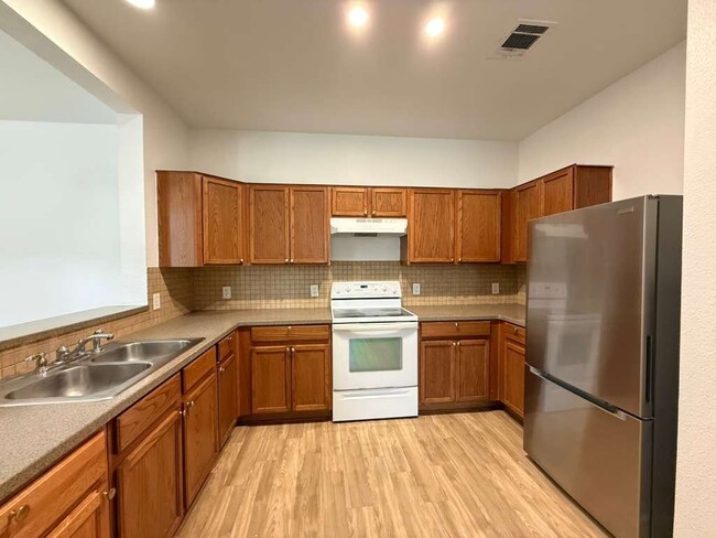 Photo - 13313 Bristow Dawn