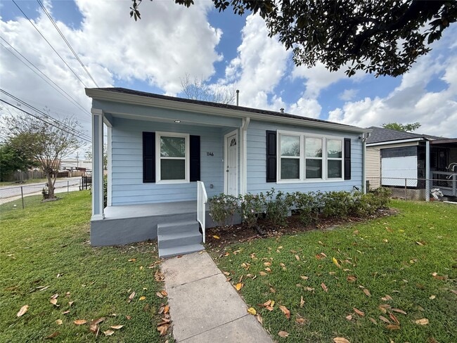 Building Photo - 1146 Majestic St