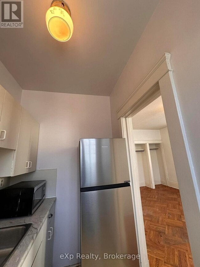 Photo - 109 Downie St Unité 2