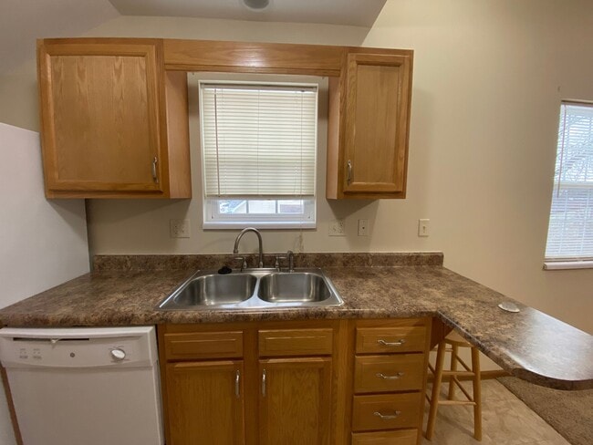 Arthur Ave Apartments