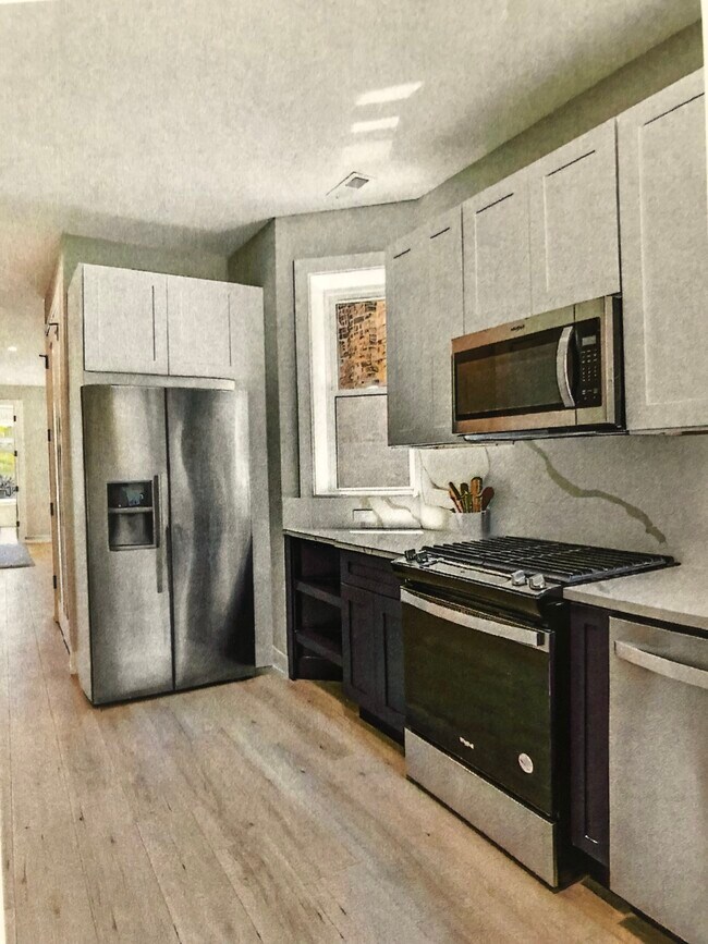 Photo - 2818 W Fletcher St Unit 4