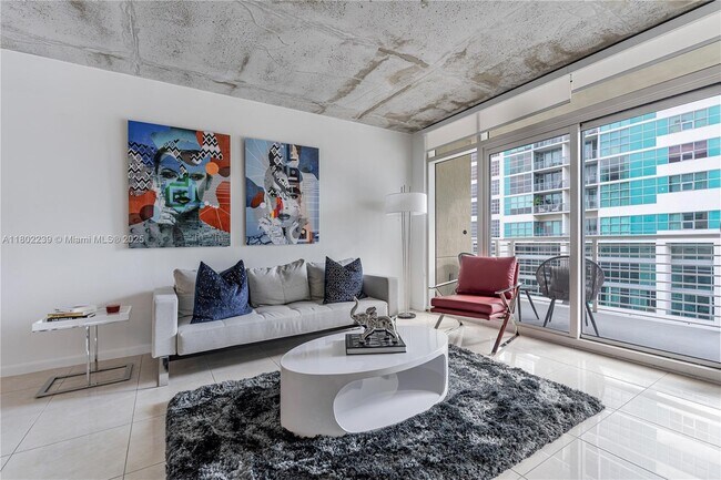 Photo - 3250 NE 1st Ave Unidad 702 Rental
