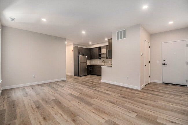 Photo - TigerTown Plaza