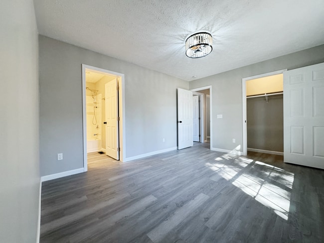 Photo - 220 Virginia Ave