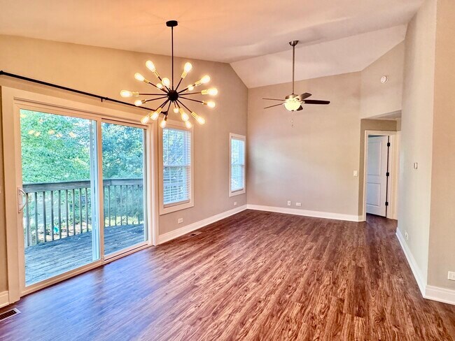 Photo - 115 Hamilton Dr Unidad 115 Rental