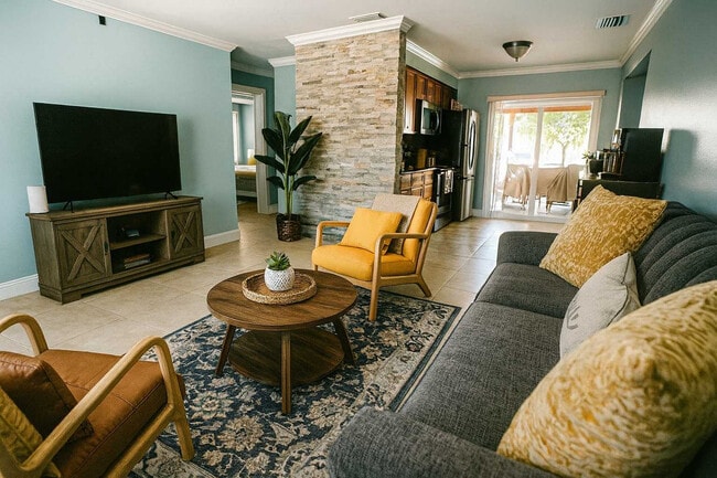 Photo - 4211 NE 13th Ave Unit ID1332459P