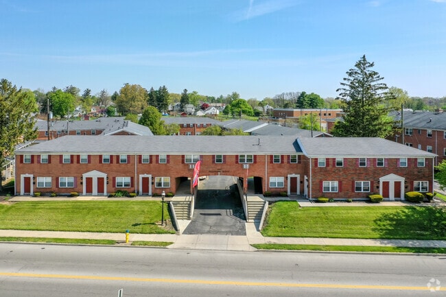 Williamsburg Village Apartments