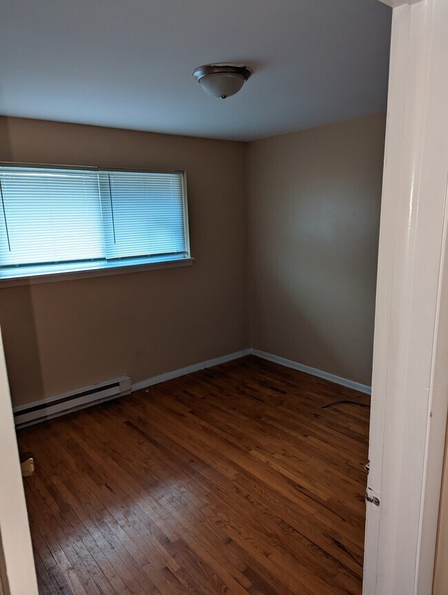 Photo - Chase Manor Apartments