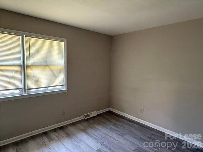 Photo - 524 Echodale Dr